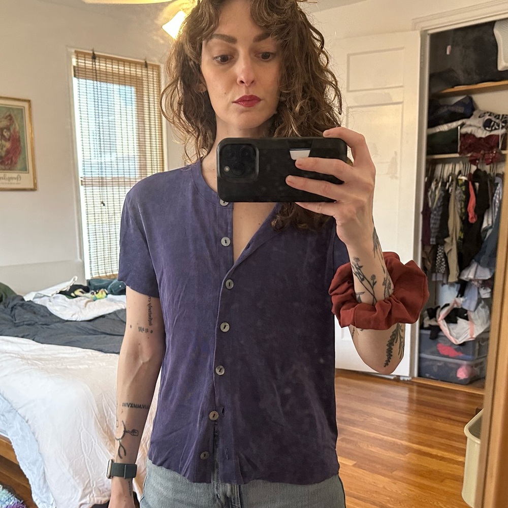 90’s purple button-up top